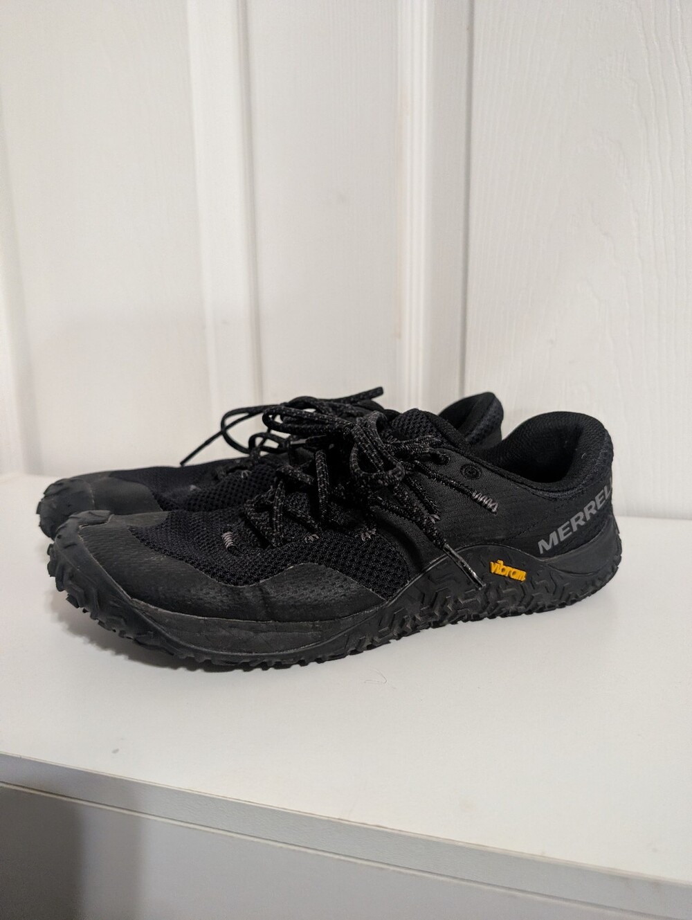 Merrell Trail Glove Womens Black Gray Trail Running Shoes Barefoot Vibram Size 9